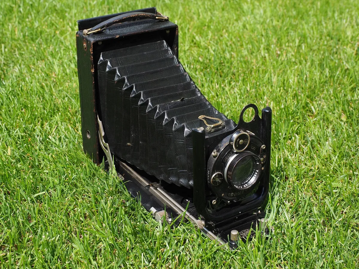 camera, old, compur, zeiss, lens, photography, nostalgia, photo camera, zeiss ikon ikonta, compur shutter, carl zeiss tessar lens, zeiss ikon telma, folding cam