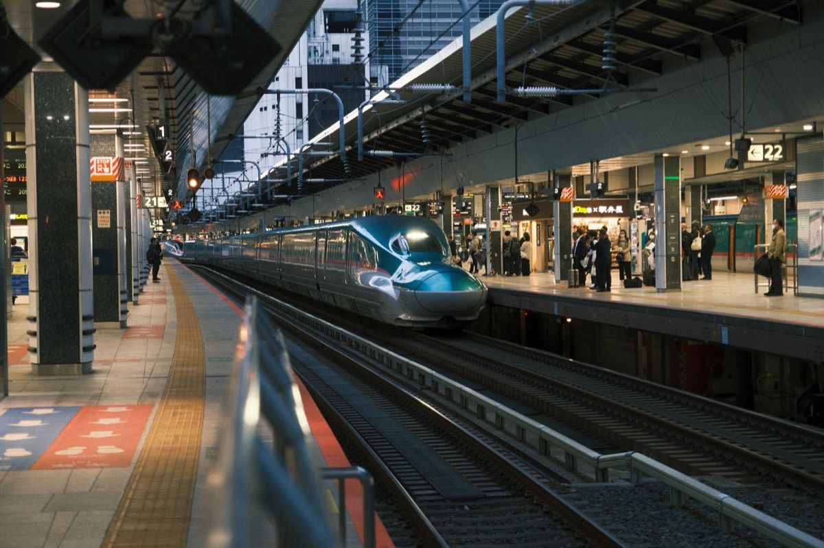 Japanischer Shinkansen Hochgeschwindigkeitszug